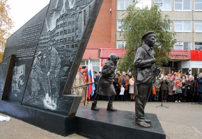 Виртуальная экскурсия по памятникам, посвященным Великой отечественной войне в Архангельске 